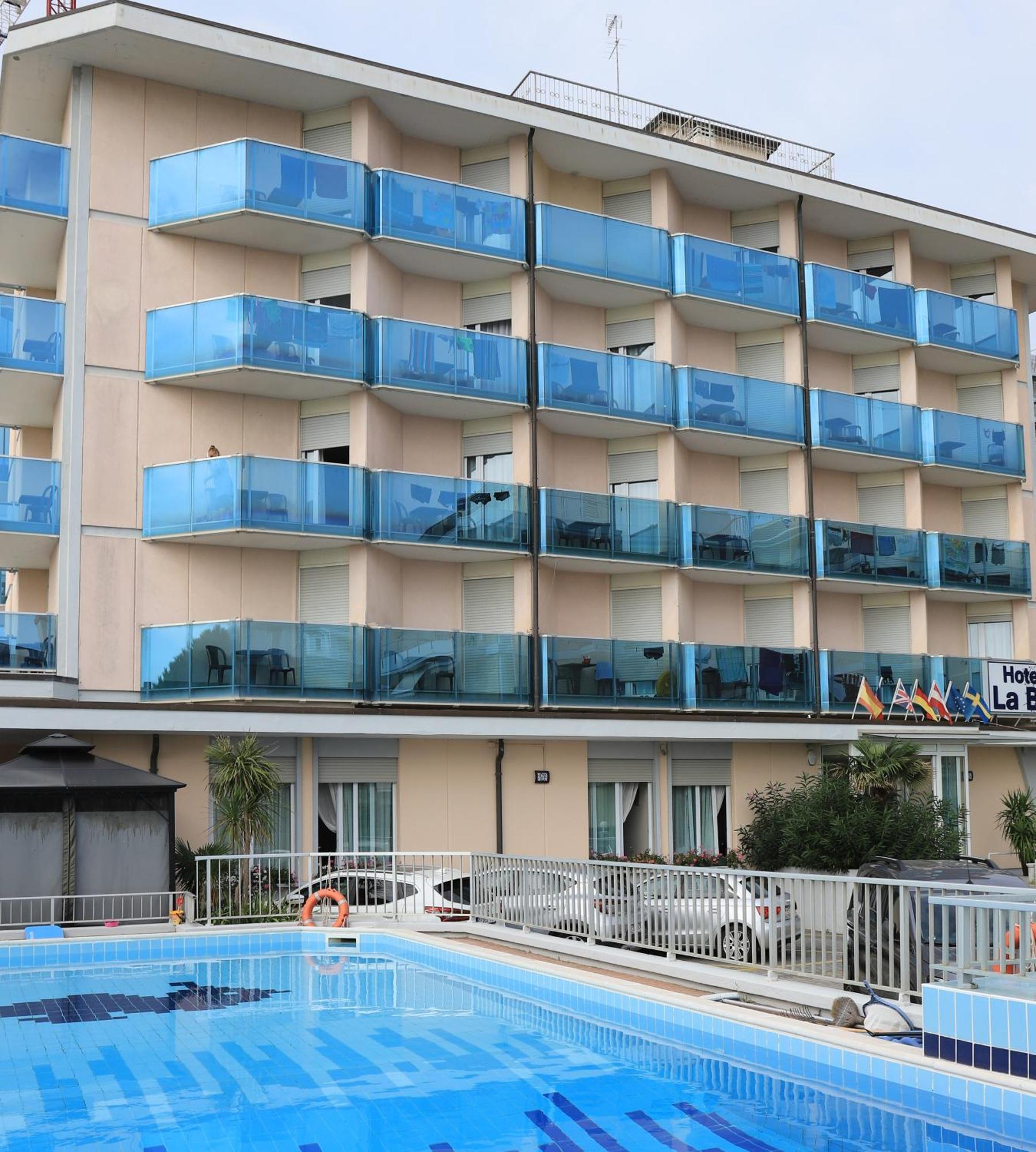 Hotel La Bussola ลิโดดิเยโซโล ภายนอก รูปภาพ